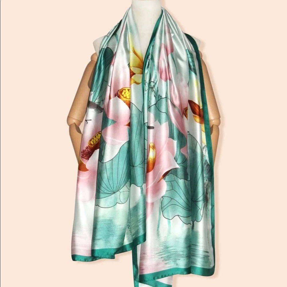 Flower print scarf